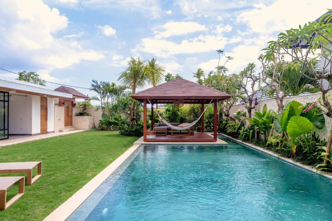 Villa Nonnavana - 12-Minute Walk To Batu Bolong Beach Canggu  Exterior photo