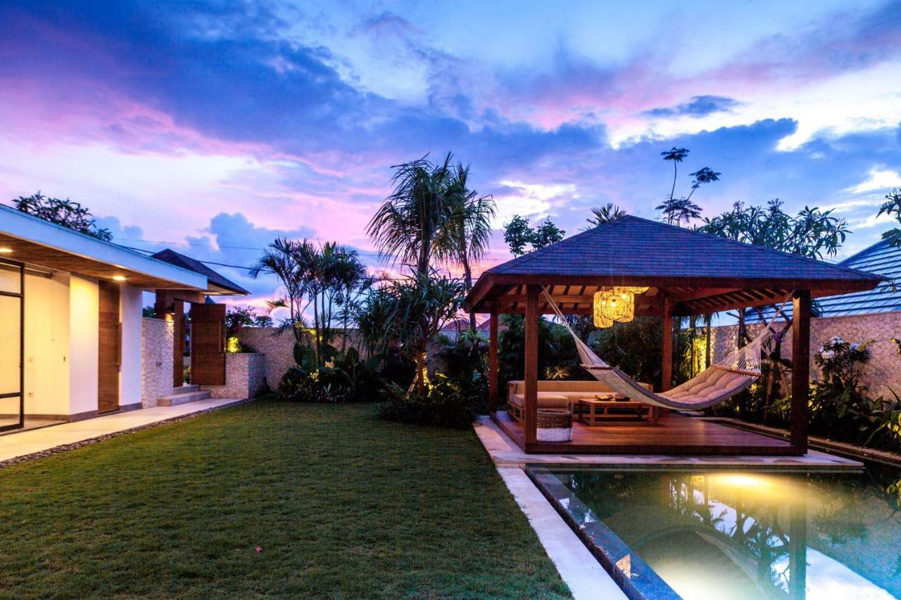 Villa Nonnavana - 12-Minute Walk To Batu Bolong Beach Canggu  Exterior photo